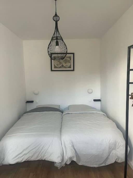 La Grange Eiffel Appartement Cosy Avec Parking Ferme Et Terrasse Wood Coutiches Extérieur photo