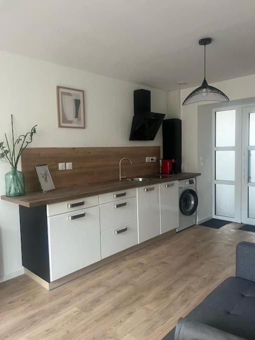 La Grange Eiffel Appartement Cosy Avec Parking Ferme Et Terrasse Wood Coutiches Extérieur photo